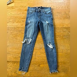 Kut From The Kloth Distressed Denim Cropped Capri Jean Size 0
